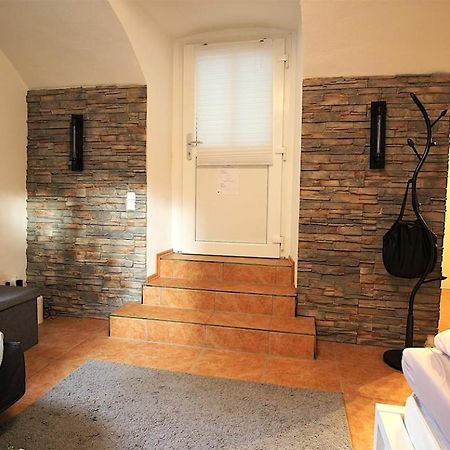 Fully Equipped Apartment Near Main Station Вюрцбург Екстериор снимка