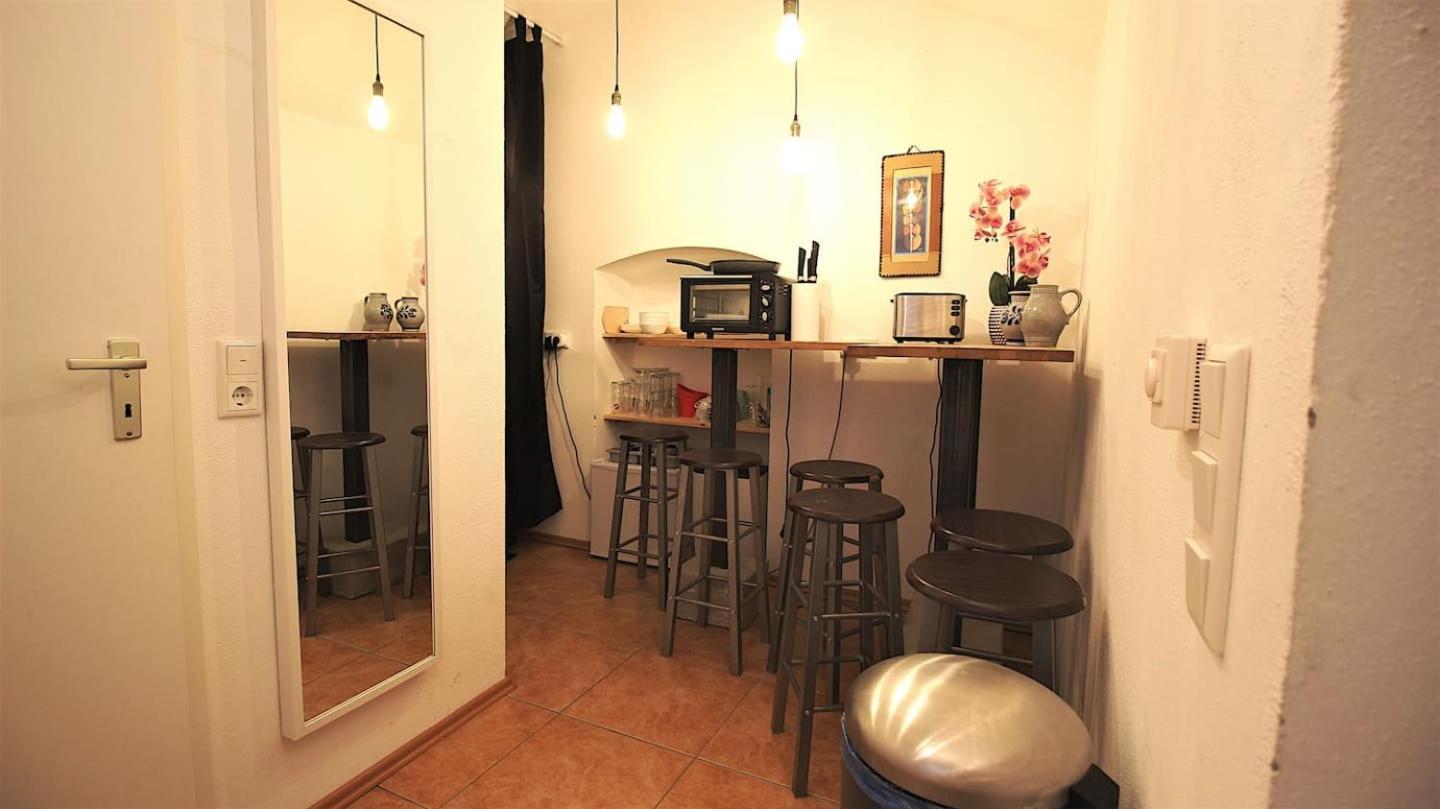 Fully Equipped Apartment Near Main Station Вюрцбург Екстериор снимка